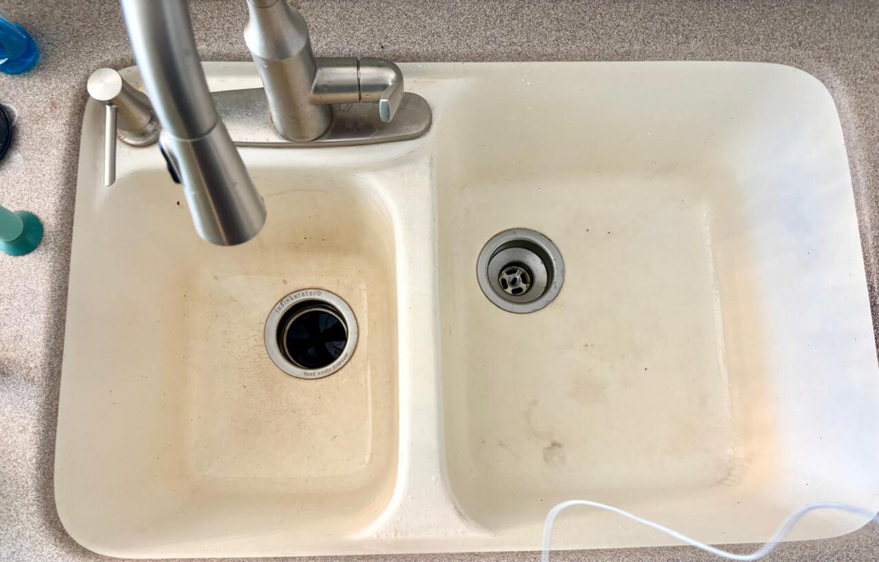 Kitchen Sink - Before